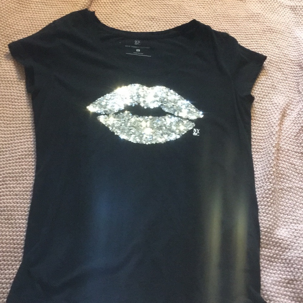 New York and Company Black T-Shirt